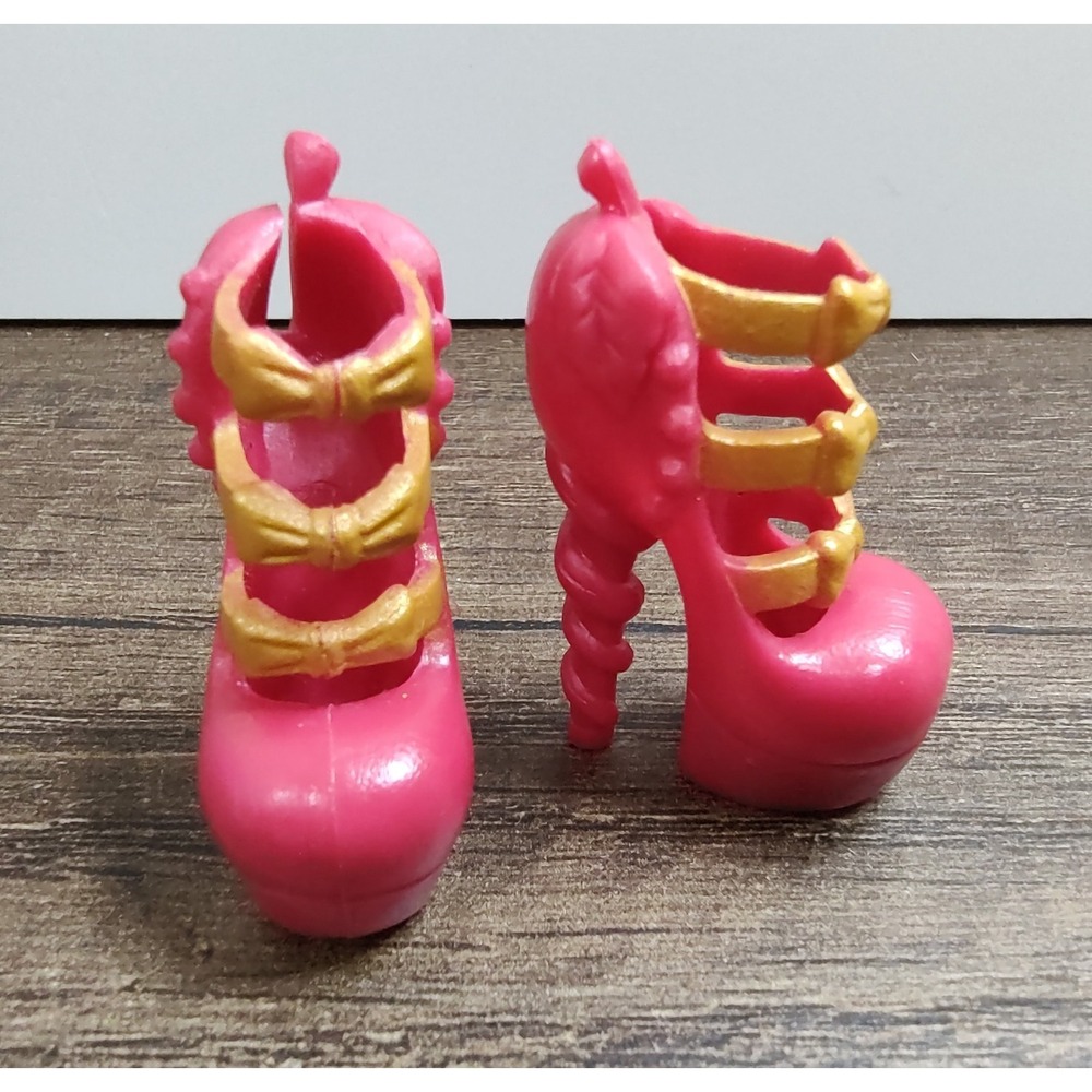Ever After High Doll Shoes 1st Original APPLE WHITE Shoes Red & Gold Z31